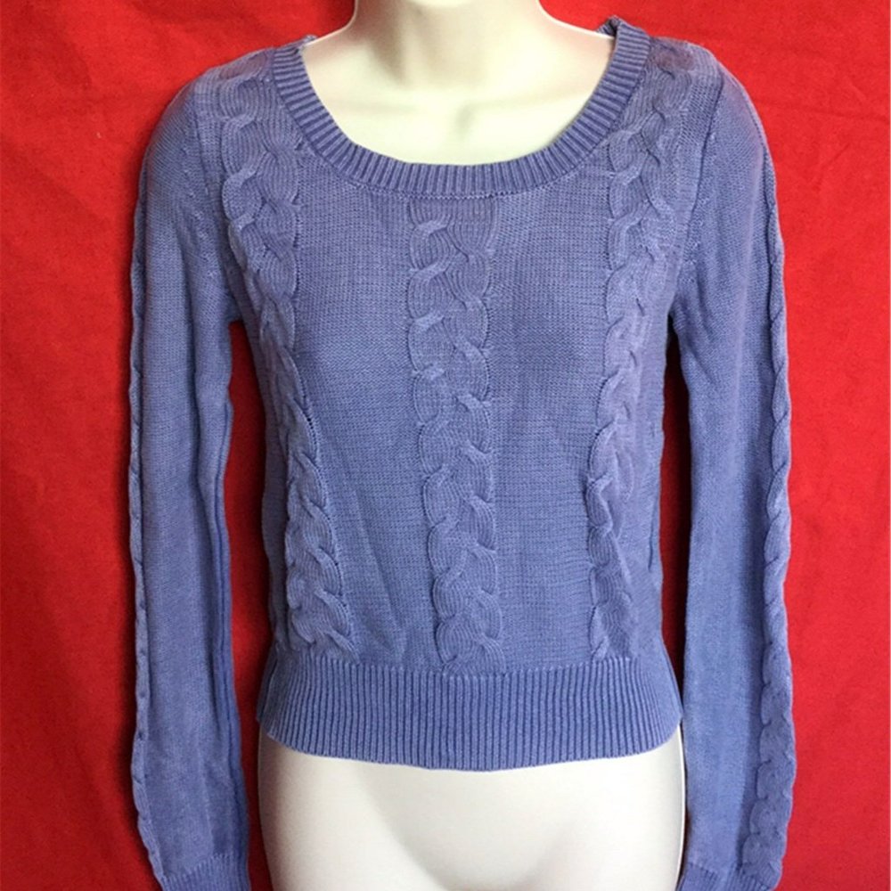 NWT JJ. Basics  junior's  girl's 100% cotton long sleeves sweater size--M